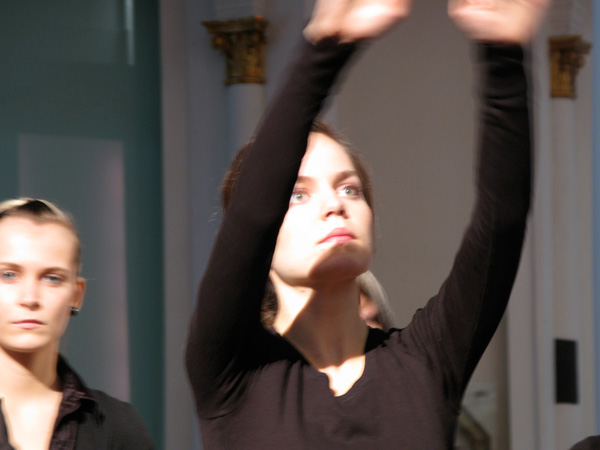 "Spiegelungen" - Performance und Video, Aula der Alten Universität Graz 2010